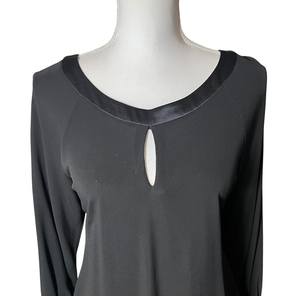 Graham & Spencer Black Keyhole Cutout Open Back Blouse Silk Trim Size Medium M - Picture 12 of 12